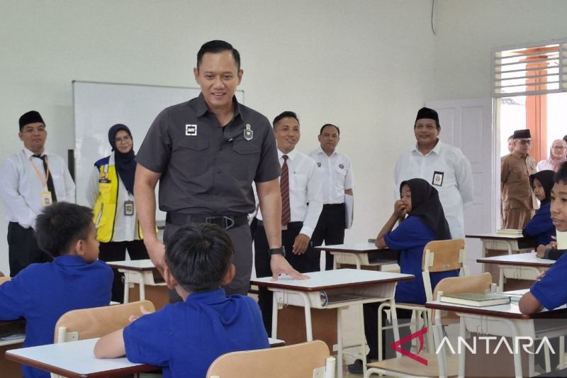 menko-ahy-indonesia-berdaulat-dan-mandiri-jadi-pesan-kuat-presiden