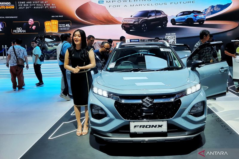 adu-spesifikasi-suzuki-fronx-dan-honda-wr-v