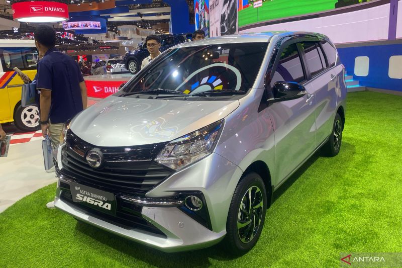 daihatsu-sigra-12r-deluxe-hadir-dengan-tampilan-diperbarui-di-giias