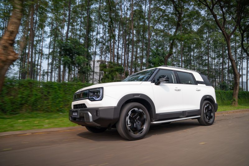 spesifikasi-fitur-baic-bj30-suv-off-road-hybrid-yang-baru-meluncur