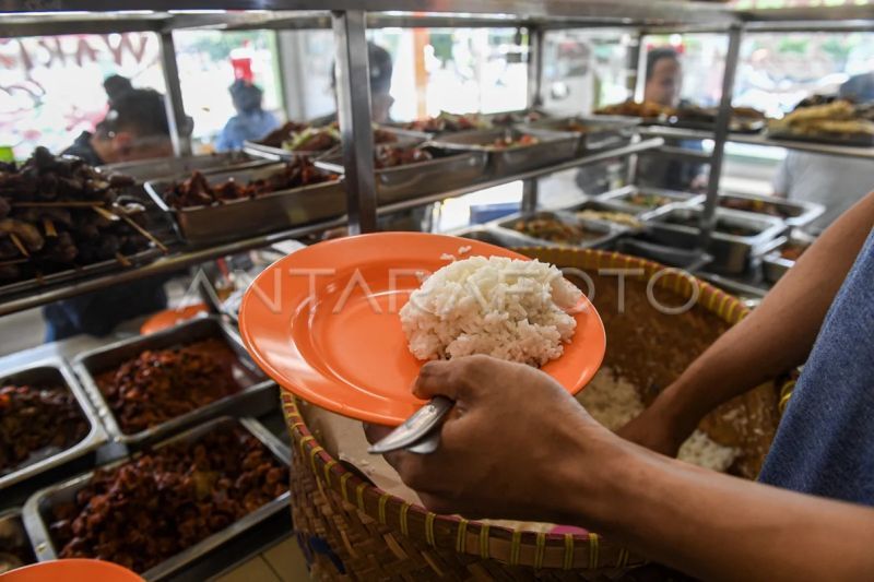 bpjph-ajak-pengusaha-warteg-manfaatkan-sertifikasi-halal-gratis