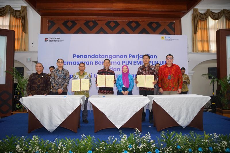 pln-emi-perluas-jangkauan-layanan-sertifikat-energi-terbarukan