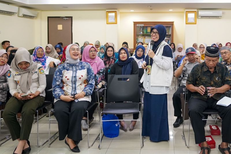 masyarakat-diminta-lebih-kritis-pilih-depot-air-minum-isi-ulang