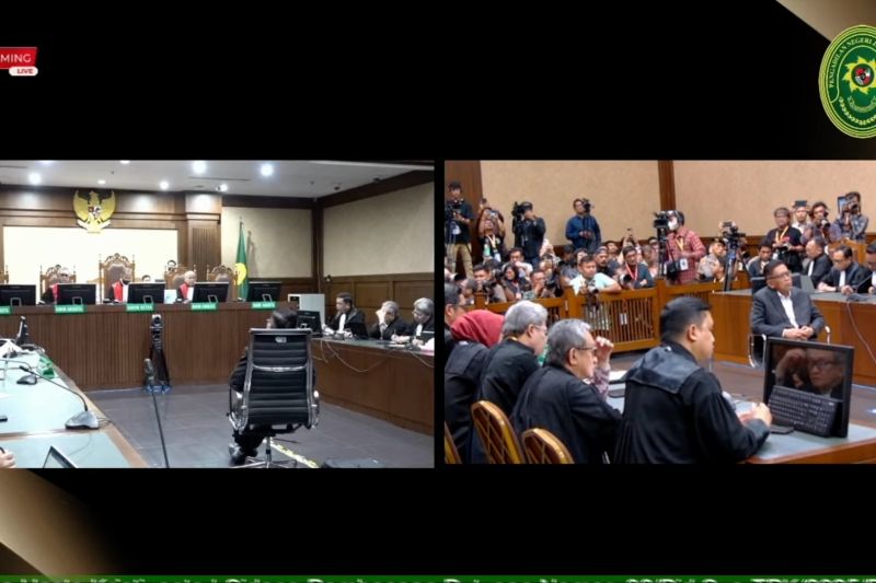 Hasto divonis 3,5 tahun penjara dan denda Rp250 juta atas kasus suap