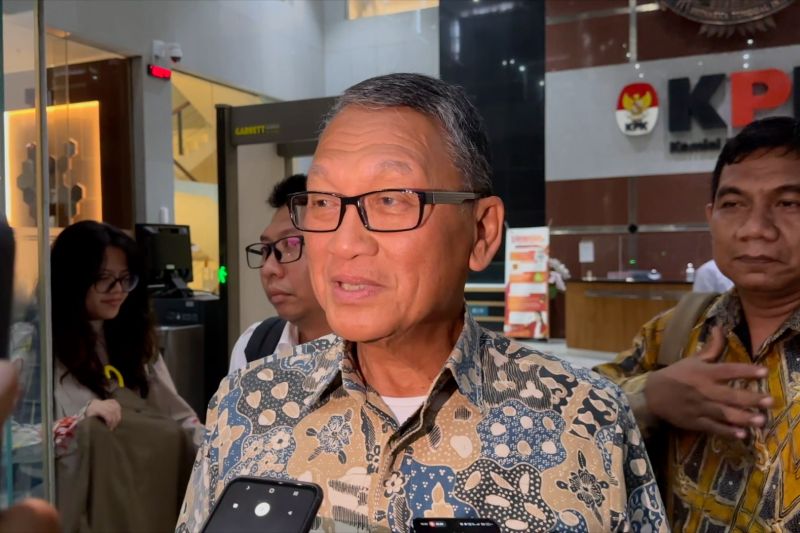Arifin Tasrif diperiksa KPK terkait pengelolaan tambang