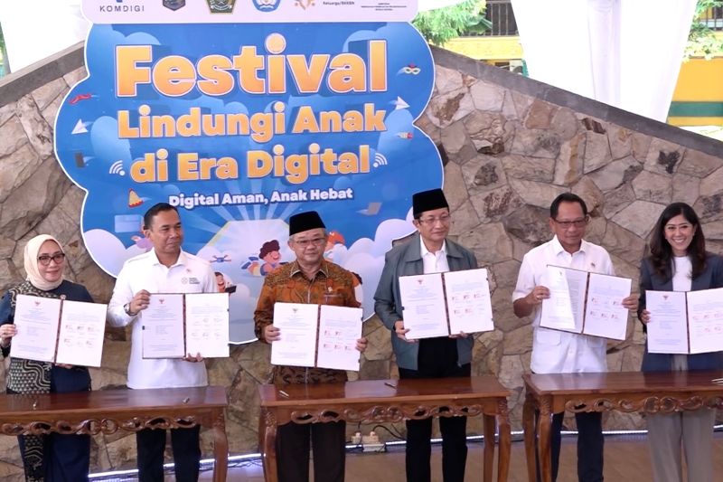 Komdigi gandeng sejumlah kementerian implementasikan PP Tunas