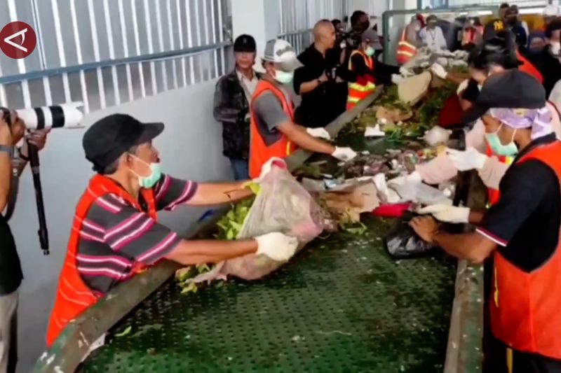 cilegon-jajaki-kerja-sama-pengolahan-sampah-dengan-korea-selatan