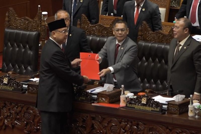Kinerja APBN 2024 dinilai solid dan stabil dalam rapat Paripurna DPR