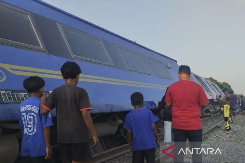 kai-batalkan-perjalanan-taksaka-dan-manahan-akibat-argo-bromo-anjlok