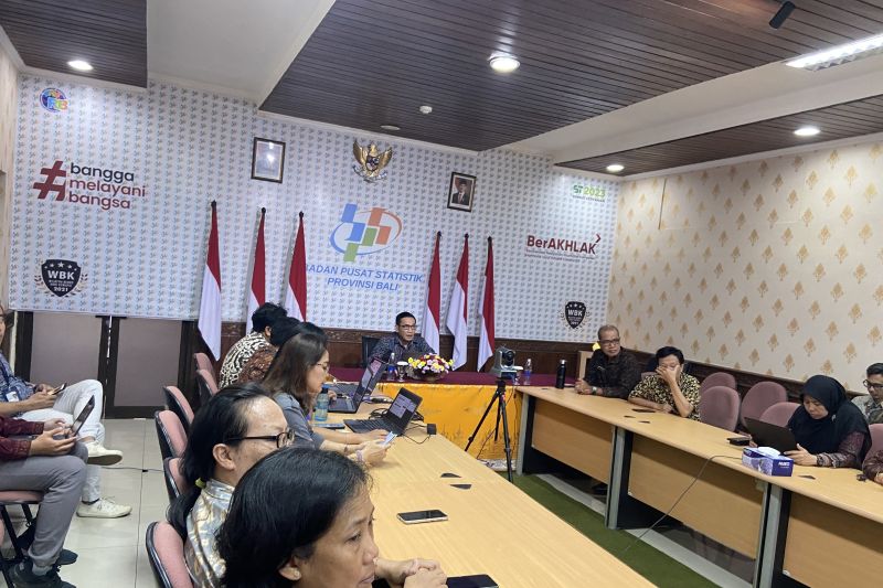 bps-catat-637-ribu-wisman-masuk-bali-sepanjang-juni