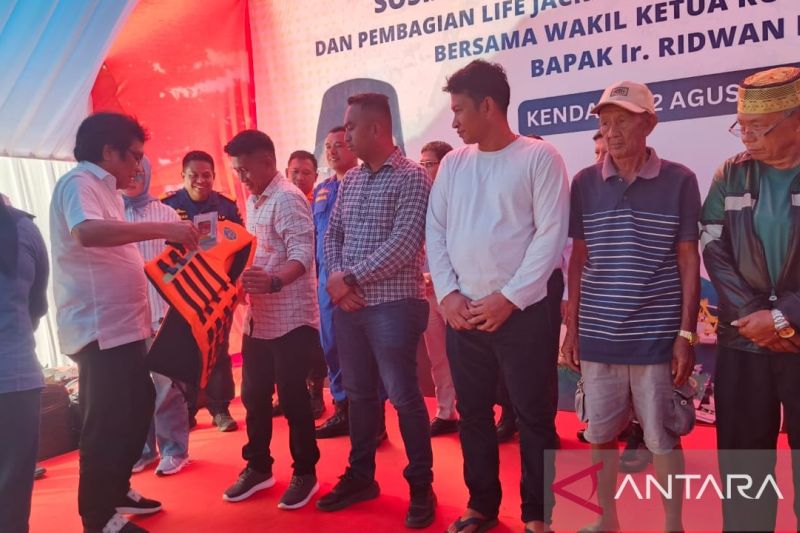BPTD Sultra dan KSOP mitigasi keselamatan pelayaran kapal tradisional