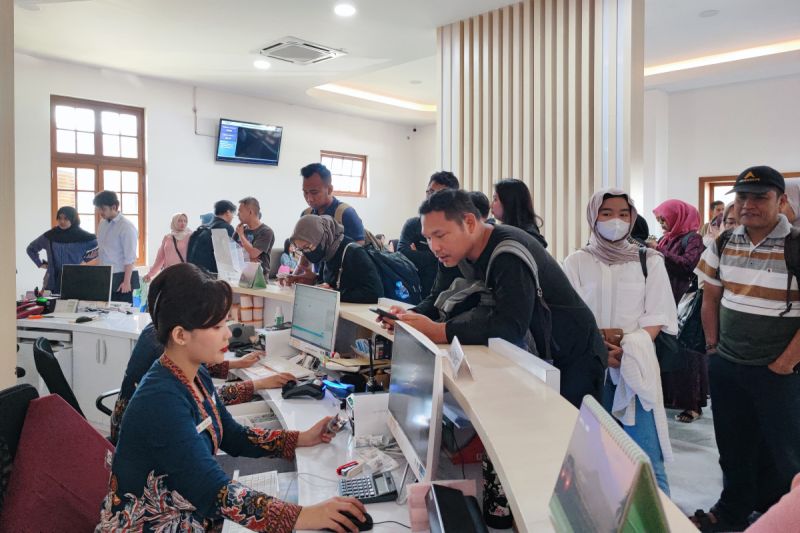 kai-batalkan-perjalanan-20-ka-lintas-selatan-jawa