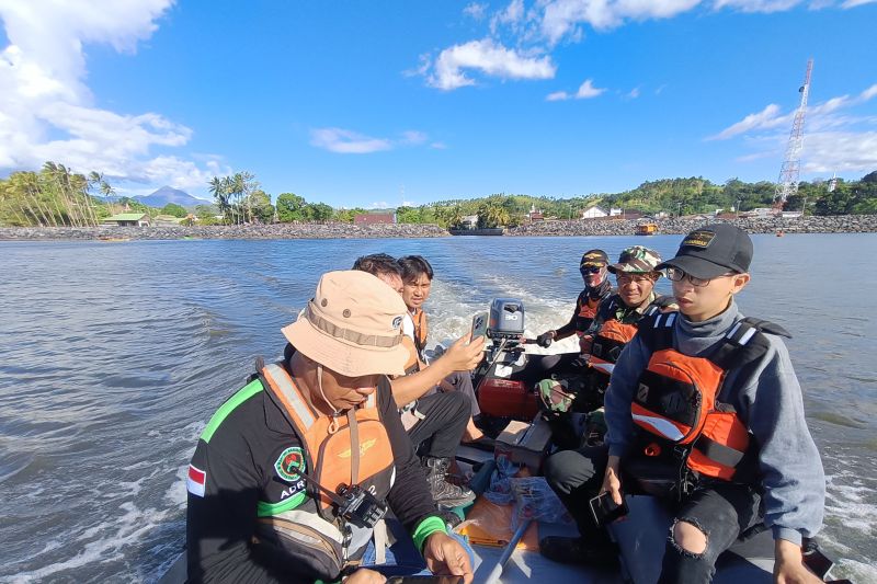 Tim SAR lanjutkan pencarian bocah tenggelam di Pantai Kambiow Bitung