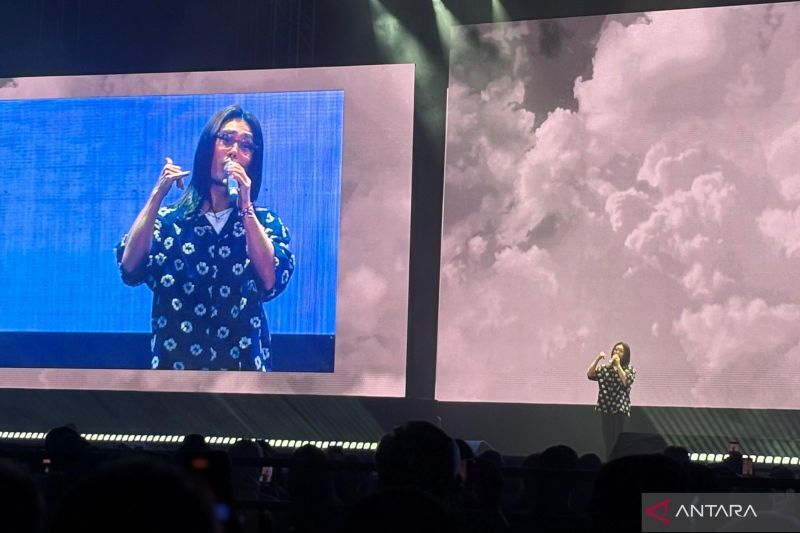 Kim Bum Soo ajak penonton bernostalgia lewat lagu “I Miss You”