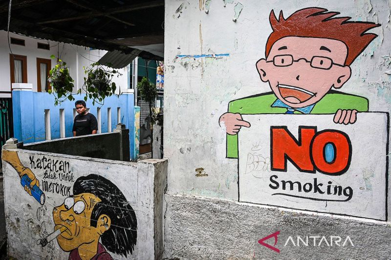 Melindungi pemuda dari asap rokok, menuju Indonesia Emas 2045