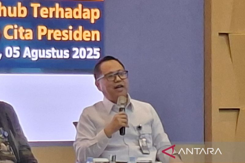 kemenhub-berencana-kembangkan-pesawat-amfibi-di-raja-ampat-dan-sulsel