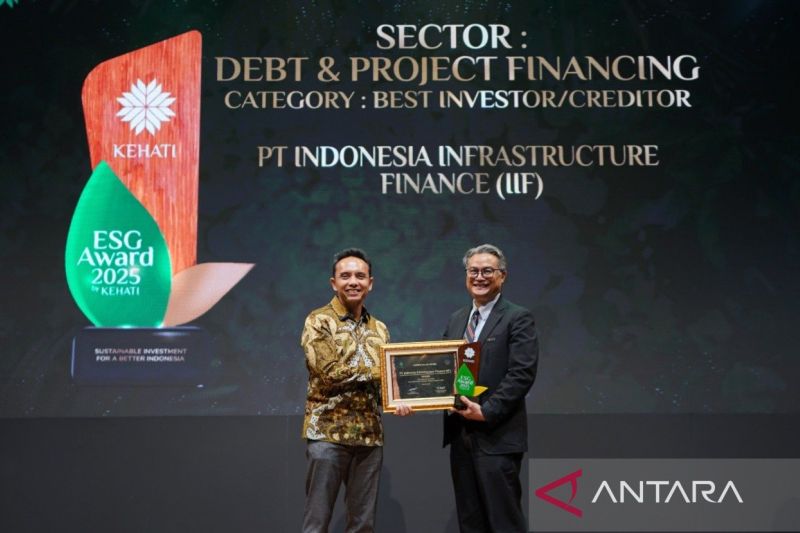 iif-raih-penghargaan-esg-dari-kehati-karena-pembiayaan-berkelanjutan