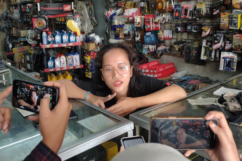 Puluhan motor rusak akibat isi BBM campur solar di SPBU Jakbar