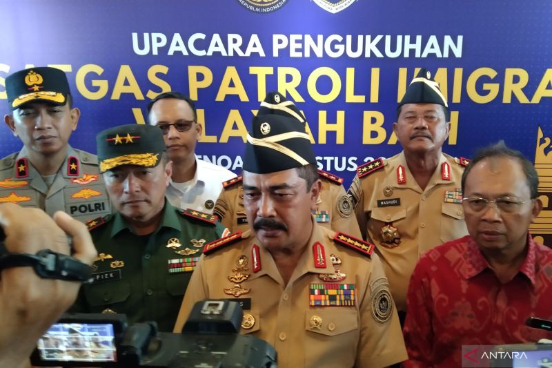 Menteri Imipas kukuhkan Satgas Patroli awasi WNA di Bali