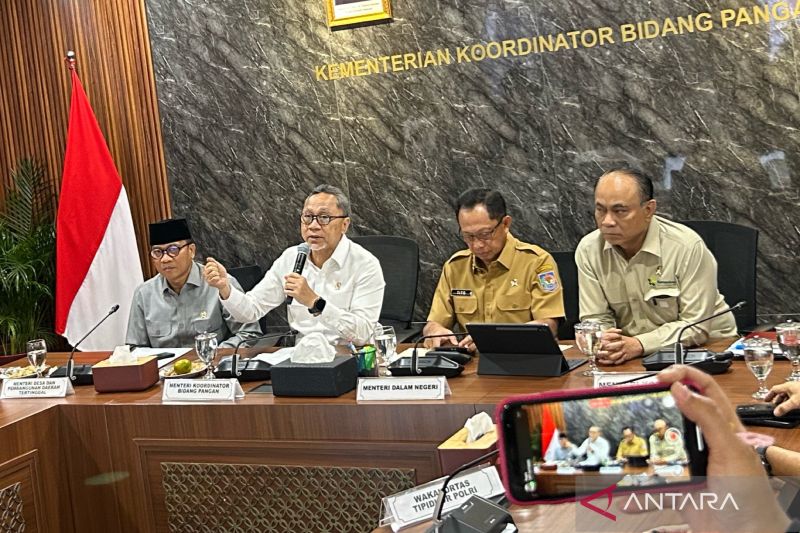 zulhas-tegaskan-dana-desa-tak-jadi-jaminan-untuk-kdmp