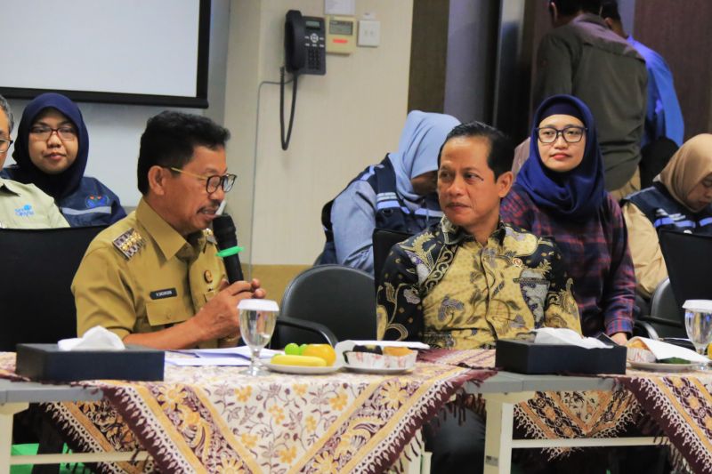 Satgas langit biru diterjunkan cek cerobong di kawasan industri