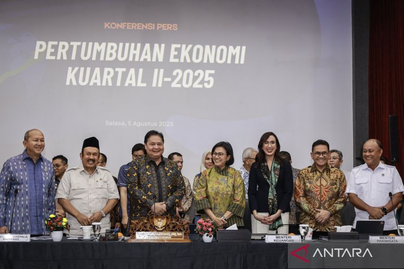 sri-mulyani-front-loading-akibat-tarif-trump-picu-lonjakan-ekspor-ri