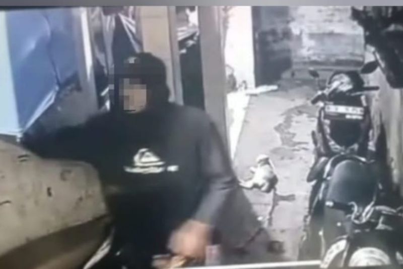 polisi-tangkap-pencuri-burung-setelah-buron-beberapa-minggu