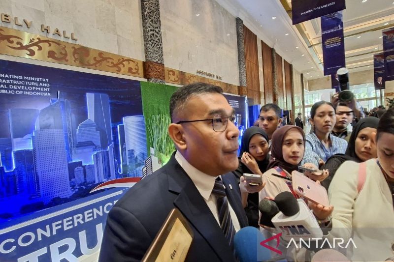 wamen-atr-sertifikasi-tanah-wakaf-sejalan-dengan-tujuan-astacita