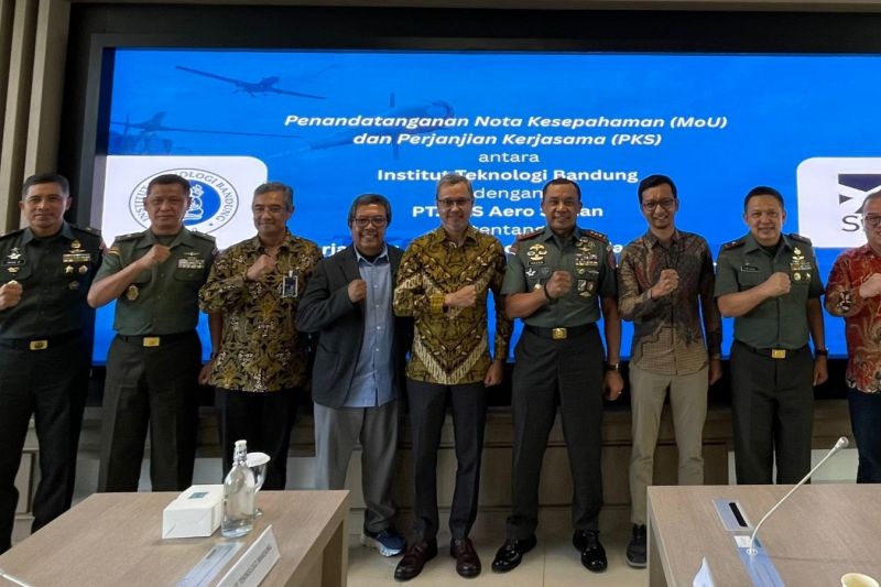 itb-sas-kembangkan-sistem-roket-kendali-hingga-pertahanan-basis-ai