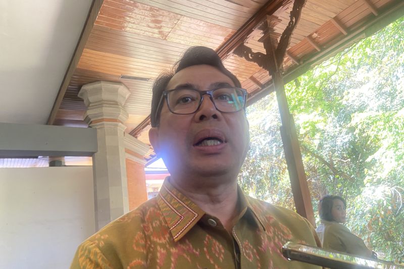 dispar-bali-perbaiki-sistem-pungutan-wisman-agar-hotel-bisa-memungut