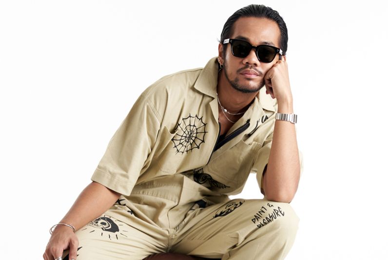 Oslo Ibrahim rilis video musik lengkapi single "Jelek Tapi Lucu" 
