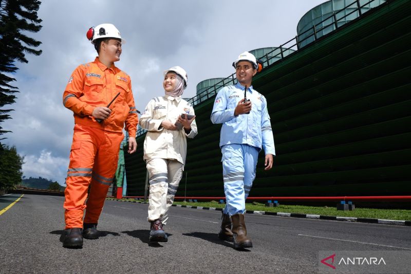 pln-mencatat-penjualan-rec-tembus-1368-twh-per-semester-i-2025