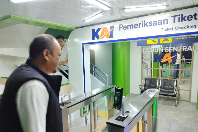 Scan Wajah, Tanpa Ribet! 6.318.132 Pelanggan Gunakan Face Recognition, KAI Hemat Rp239 Juta Lebih di 2025