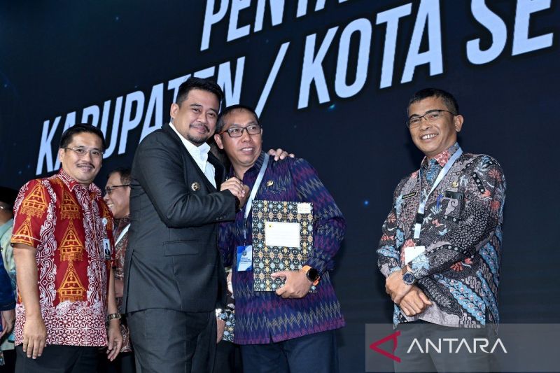 gubernur-sumut-bayarkan-utang-dbh-ke-kabupatenkota-rp674-miliar