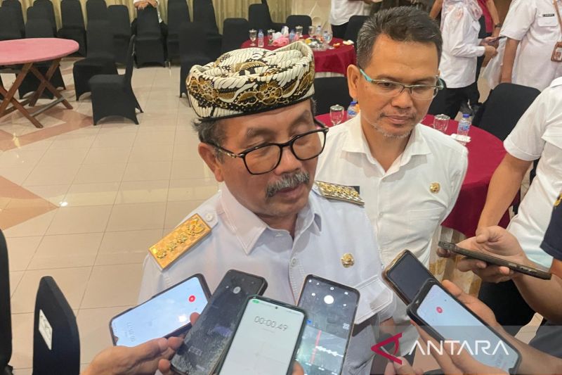 bupati-cirebon-arahkan-kopdes-merah-putih-garap-sektor-pangan