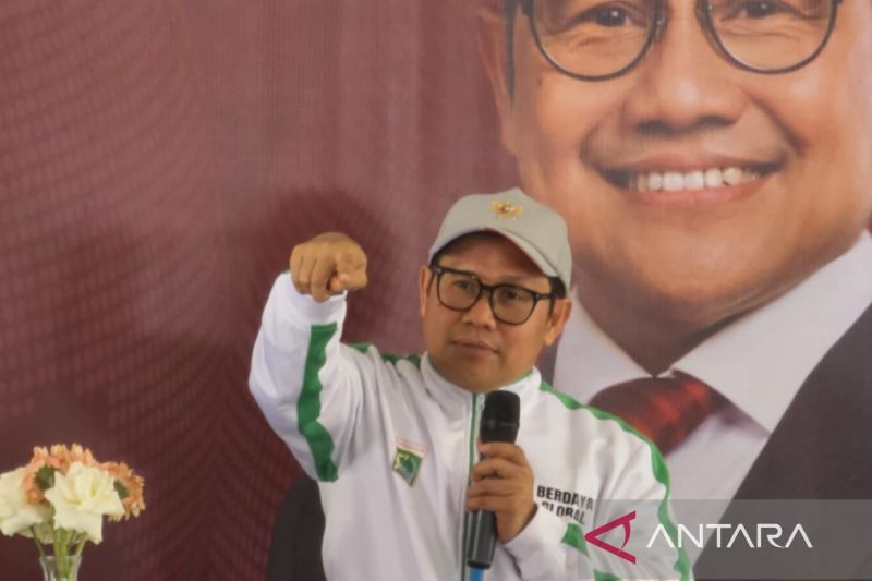Menko PM: Jangan mudah tergiur gaji besar bekerja di luar negeri