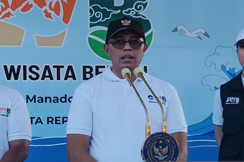 hasan-nasbi-presiden-yakin-pariwisata-dongkrak-pertumbuhan-ekonomi
