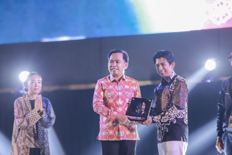 Keunikan Jember Fashion Carnaval 2025 dalam "Evoluxion"