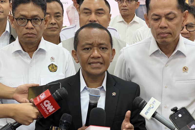 bahlil-tegaskan-tak-ada-perlakuan-khusus-untuk-as-kelola-tambang