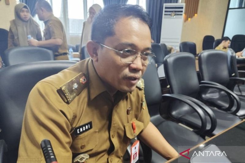 kalsel-capai-realisasi-investasi-rp16-triliun-pada-semester-i2025