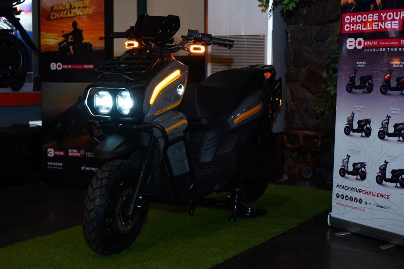 indomobil-emotor-tyranno-ramaikan-pasar-motor-listrik-surabaya