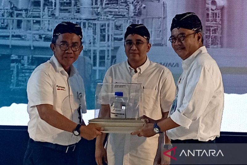 pertamina-kirim-perdana-bahan-bakar-pesawat-berbahan-baku-jelantah
