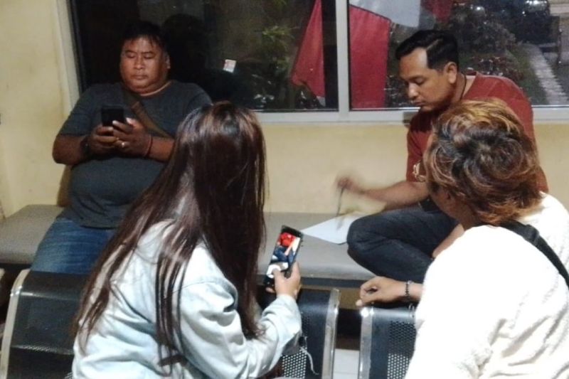 warga-laporkan-wanita-terduga-penipu-arisan-rp400-juta-ke-polisi
