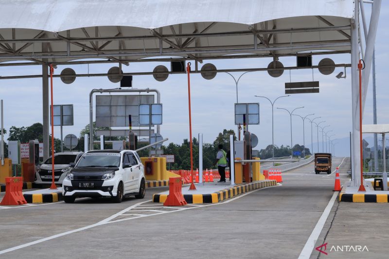 legislator-pastikan-kawal-pembebasan-lahan-tol-sicincin-bukittinggi