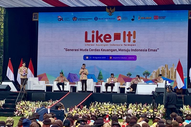 ojk-sebut-59-juta-pelajar-punya-tabungan-dengan-total-rp32-triliun