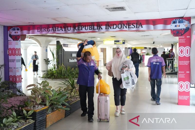 kai-sumut-sediakan-39828-tiket-saat-libur-panjang-hut-ri