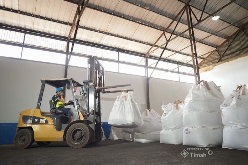 pt-timah-setor-pajak-dan-pnbp-rp83999-miliar