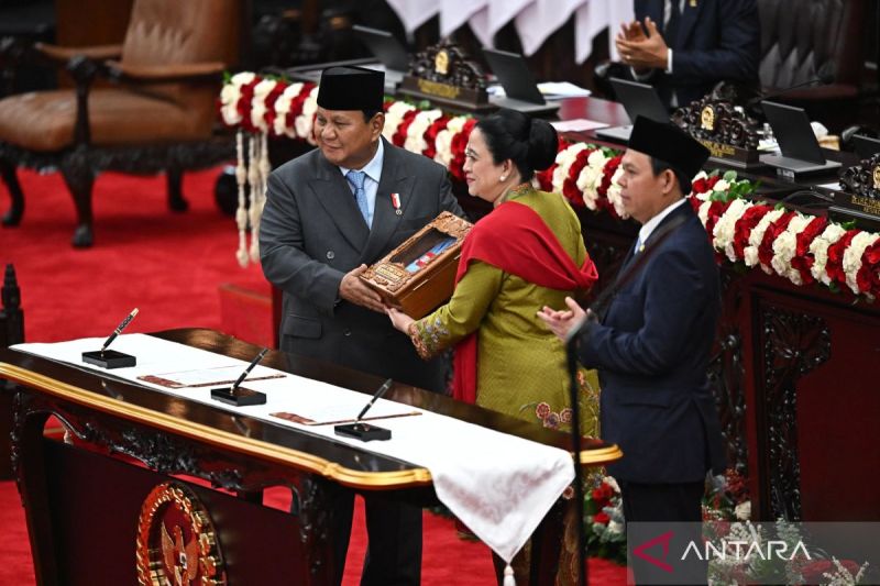 indef-koperasi-merah-putih-dapat-menghilangkan-peran-rentenir