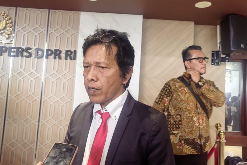 anggota-dpr-minta-pembengkakan-biaya-whoosh-dikaji-ulang