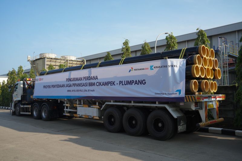 pertagas-krakatau-steel-penuhi-kebutuhan-pipa-bbm-cikampek-plumpang